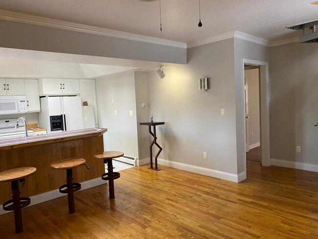 Building Photo - Monaca Duplex (1399)