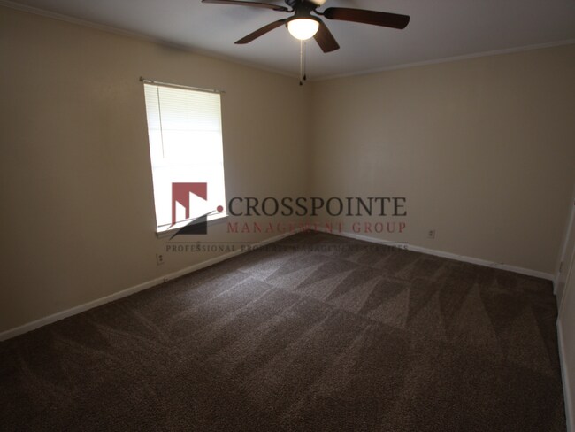 Building Photo - Beautiful 4 Bedroom, 1.5 Bathroom Home in Tyler!