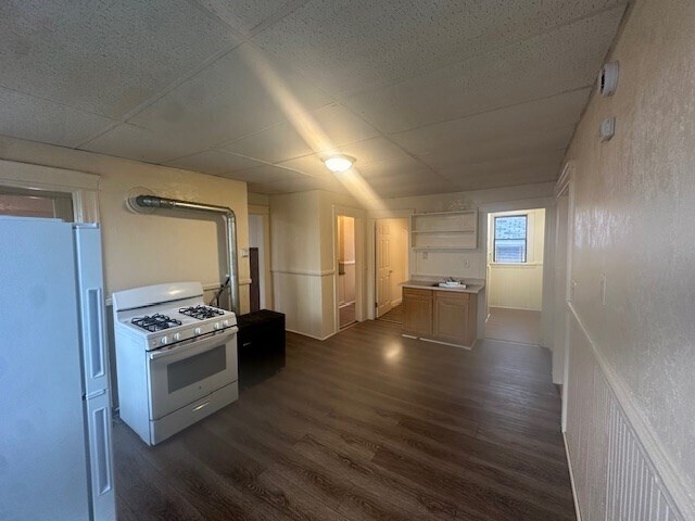 Building Photo - 42 E Worcester St