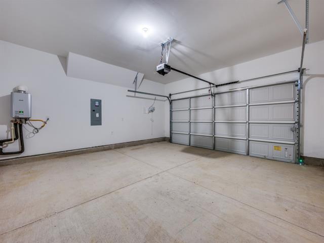 Building Photo - 1204 Corleone Ln