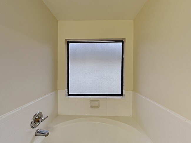 Building Photo - 9818 Golden Prairie Ln