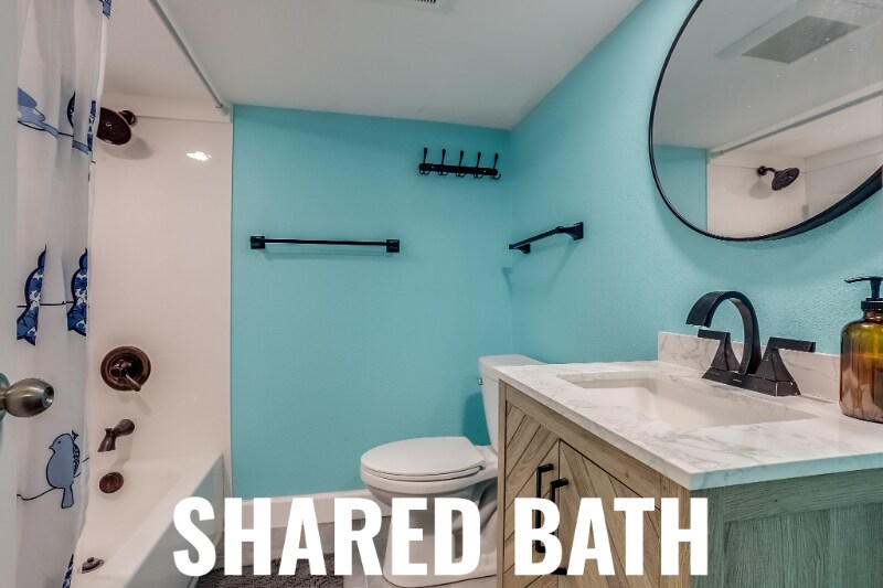 Building Photo - 3149 Oak Cir N