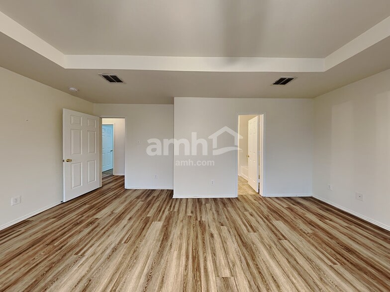 Building Photo - 12657 Drexel St