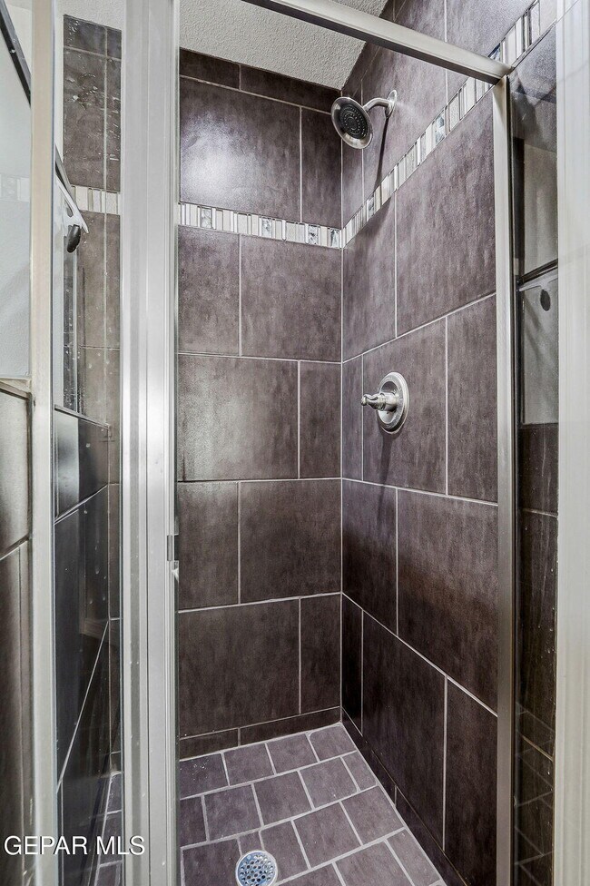 Building Photo - 11381 Bullseye St