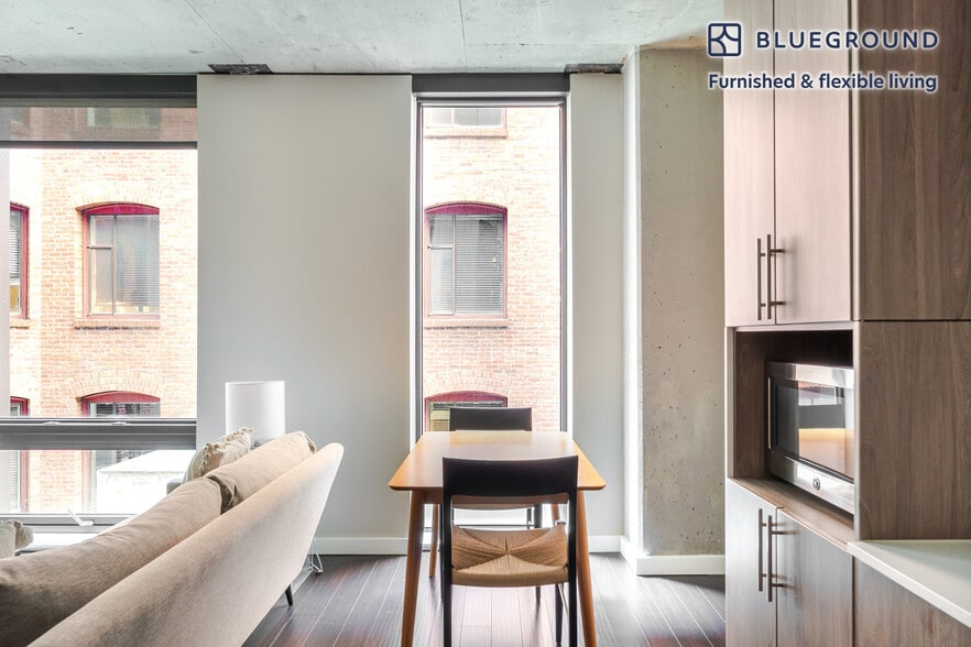 Building Photo - 1900 1st Ave