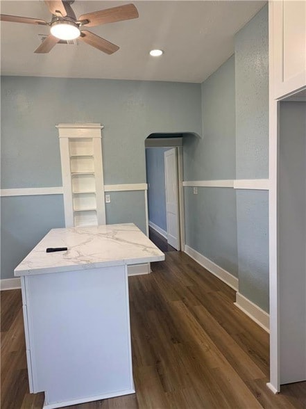 Building Photo - 2522 Jonquil St