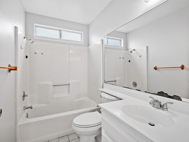 Building Photo - 15394 Ute Rd