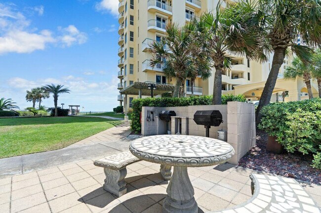 Building Photo - 13601 Perdido Key Dr