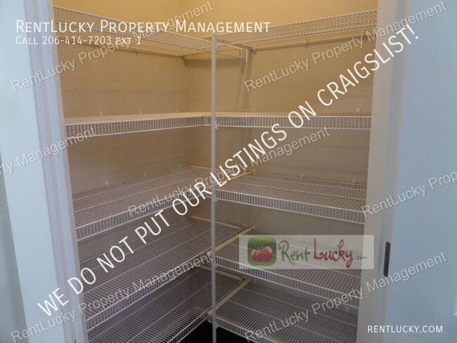 Building Photo - 24520 95th Pl S