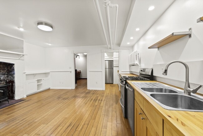 Building Photo - 1119 N Calvert St