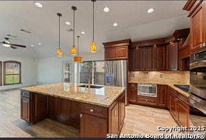 Building Photo - 6127 Oakwood Trail