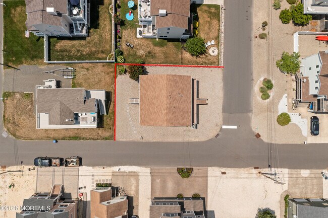 Building Photo - 81 Sheridan St
