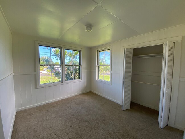 Building Photo - Classic 2-Bedroom Home in Hilo – Convenien...