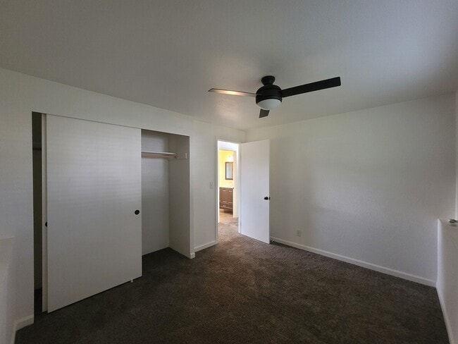 Building Photo - Charming 4 bed 2 bath