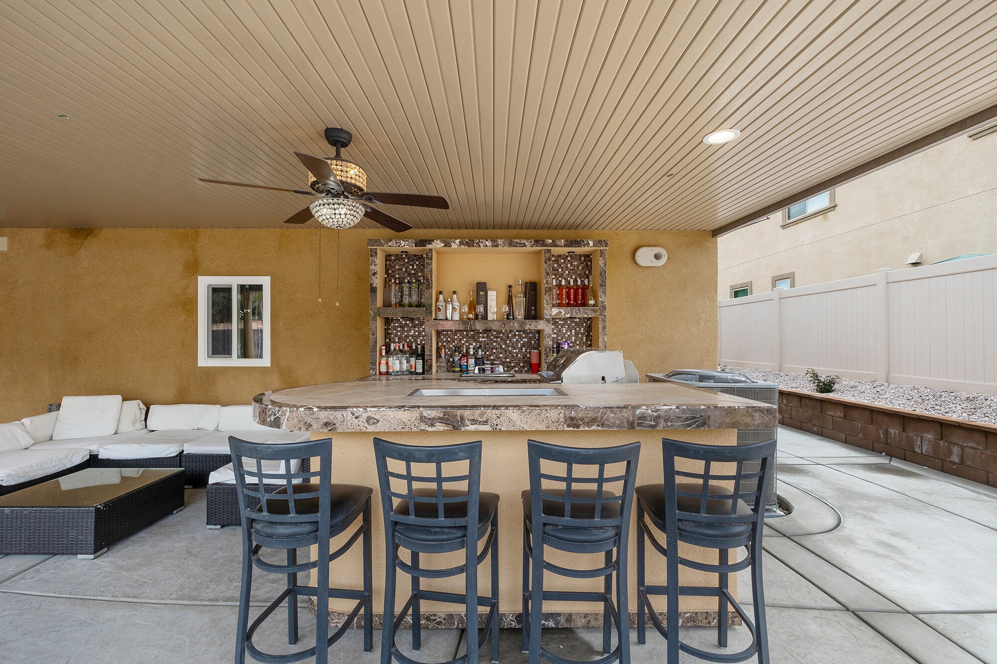 Building Photo - 35676 Small Pine Ct