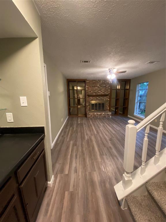 Building Photo - 379 Richvale Ln