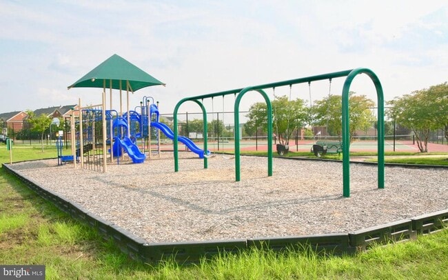 Building Photo - 2667 Taffrail Way