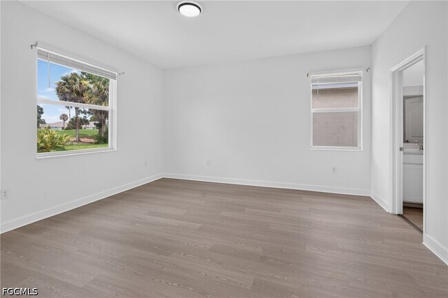 Building Photo - 9156 Leatherwood Loop