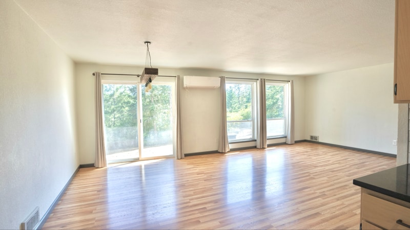 Building Photo - 6216 255th St Ct E