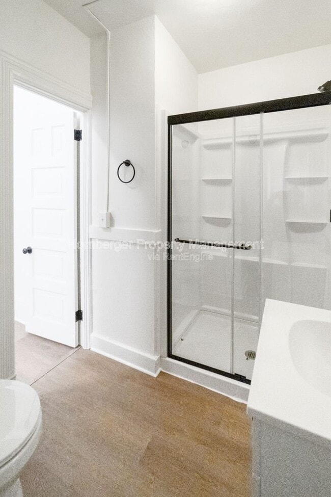 Building Photo - 1911 W 2nd Ave