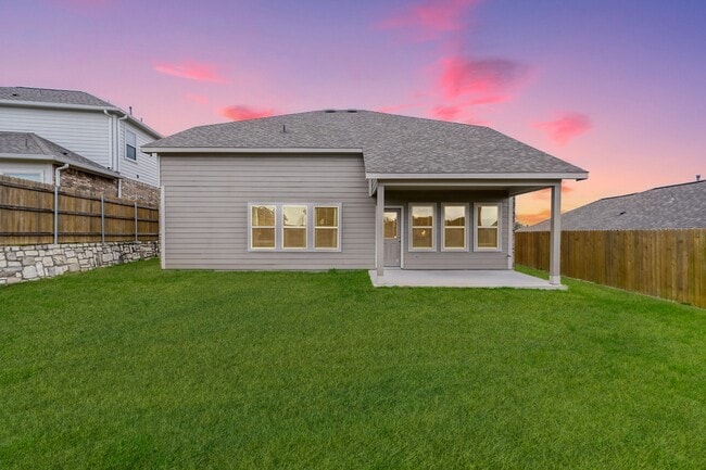 Building Photo - 679 Red Elm Ln