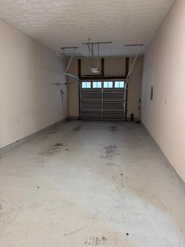 Building Photo - 243 Bay Grove Rd