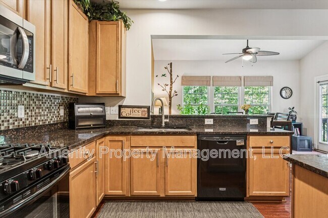 Building Photo - 3271 Newland Ct