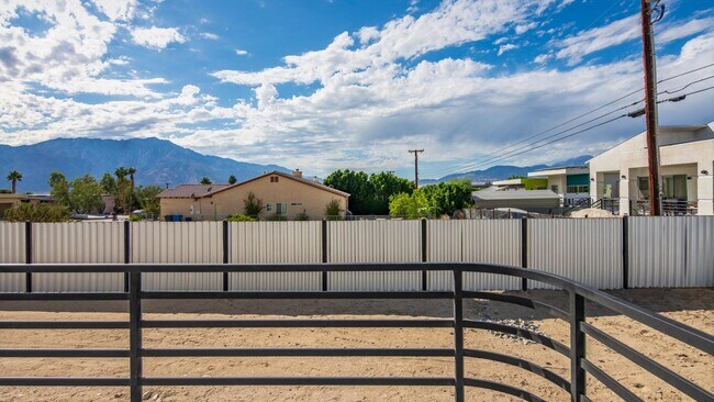 Building Photo - 67670 Buckboard Ln