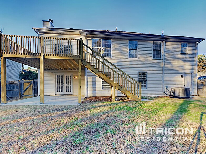 Building Photo - 2827 Appaloosa Run