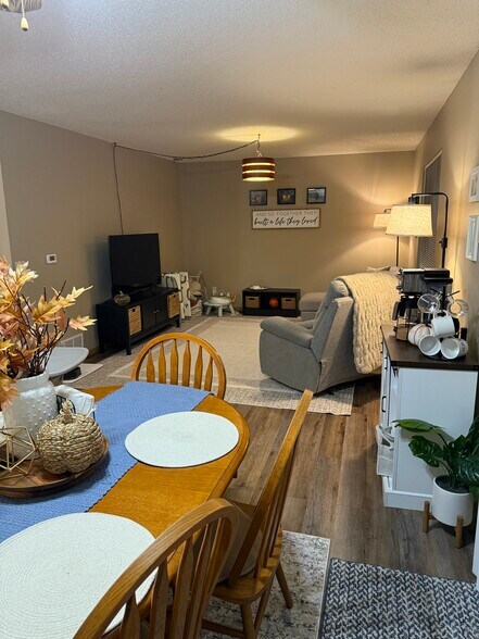 Building Photo - 4319 131st St