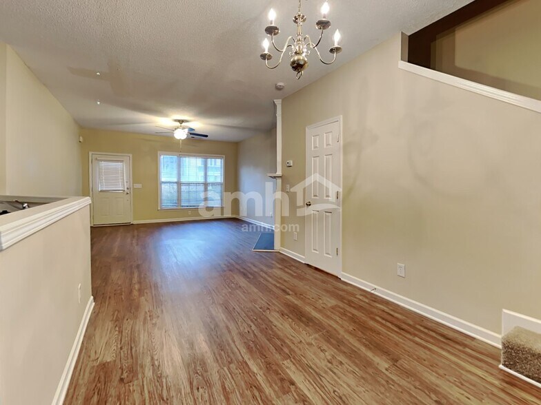 Building Photo - 1134 Dunedin Trl