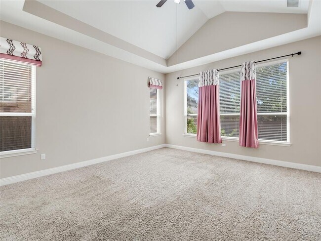 Building Photo - 14317 Laurinburg Dr