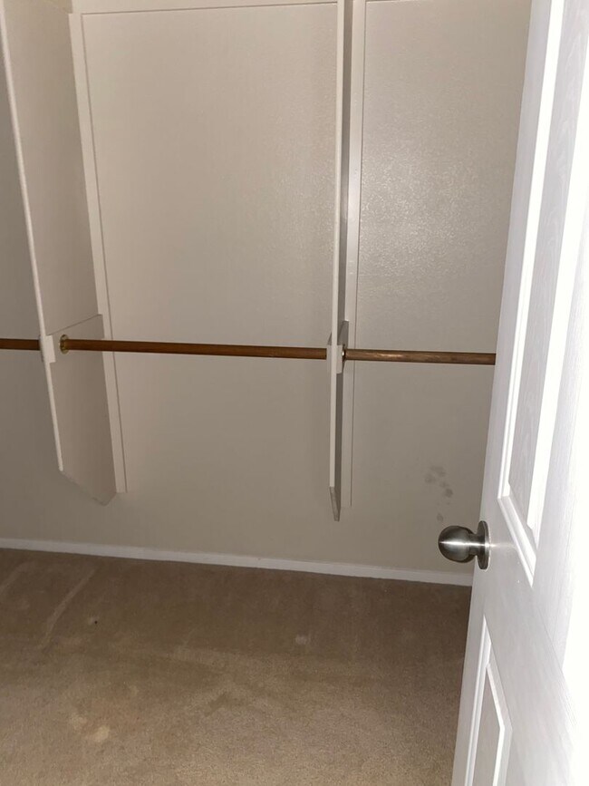 Building Photo - DOWITCHER