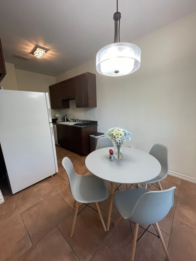 Building Photo - Brand New 1-Bedroom/ 1-Bathroom