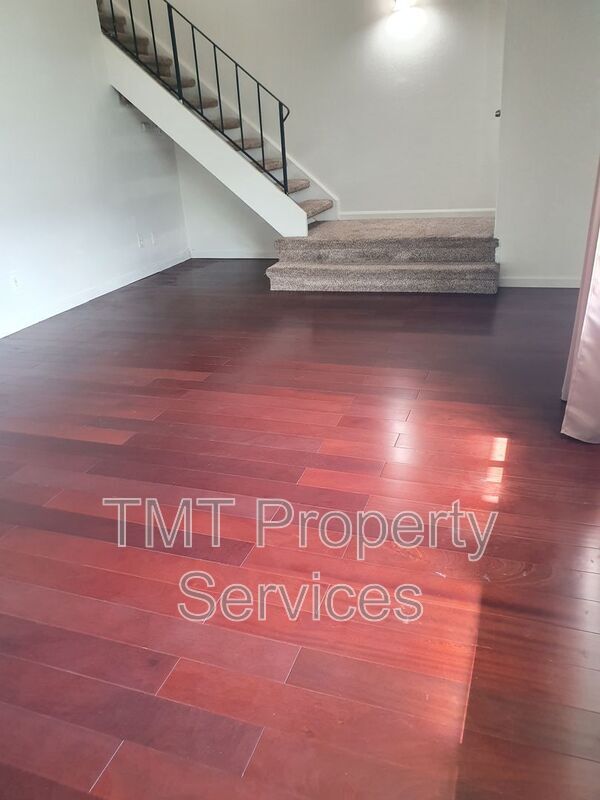 Building Photo - 7648 La Mancha Way