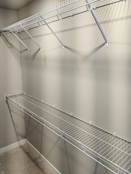 Building Photo - 13717 Admiralty Way