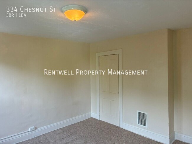 Building Photo - 334 Chesnut St-