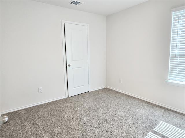 Building Photo - 213 Arbor Dr