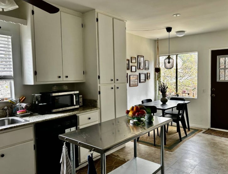 Building Photo - 157-33 25th Ave