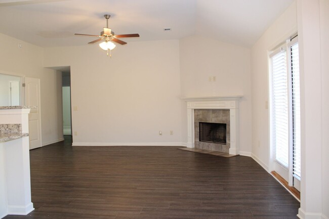 Building Photo - Home for rent in Prattville