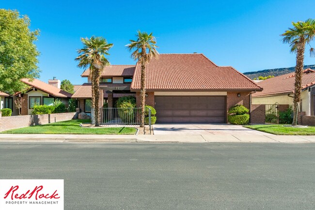 Building Photo - Spacious 5 Bedroom Home in A Quiet Communi...