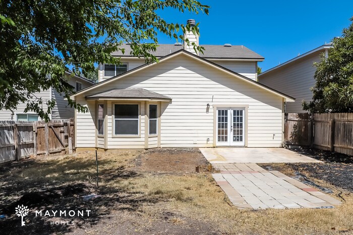 Building Photo - 6014 Bronco Way