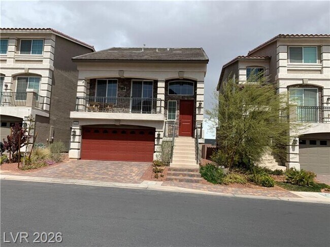 Building Photo - Nearly New! Stunning 5-Bedroom Home with Modern Features