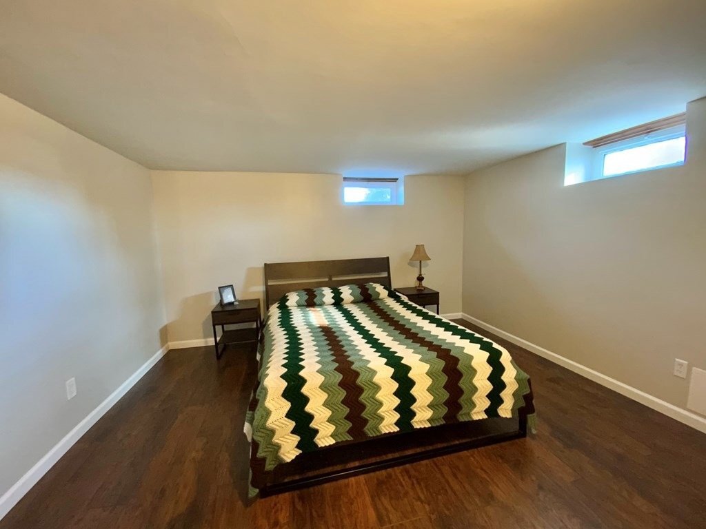 Building Photo - 1194 Woodland Rd