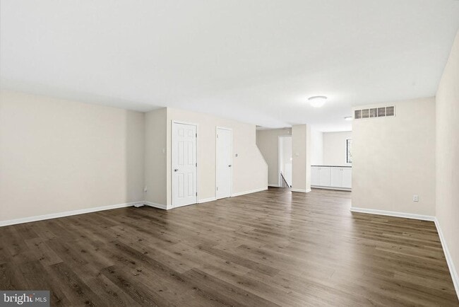 Building Photo - 8957 Skyrock Ct