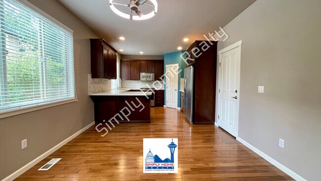 Building Photo - Step Inside to Style, Space & Everyday Comfort!