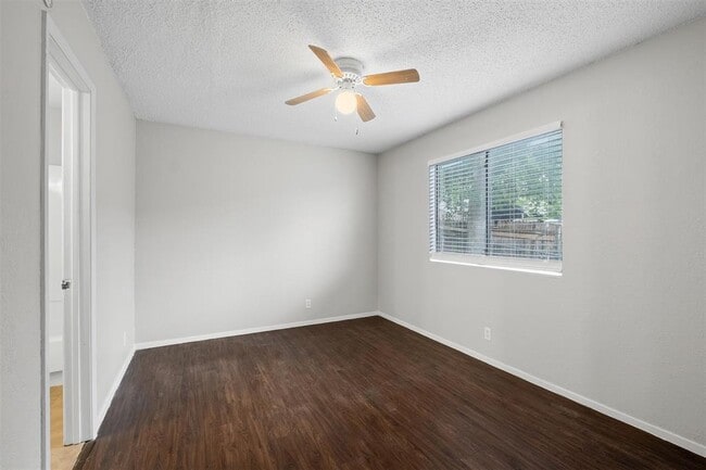 Building Photo - 12901 Chromite St