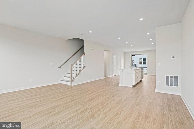 Building Photo - 2172 Glacier Rd