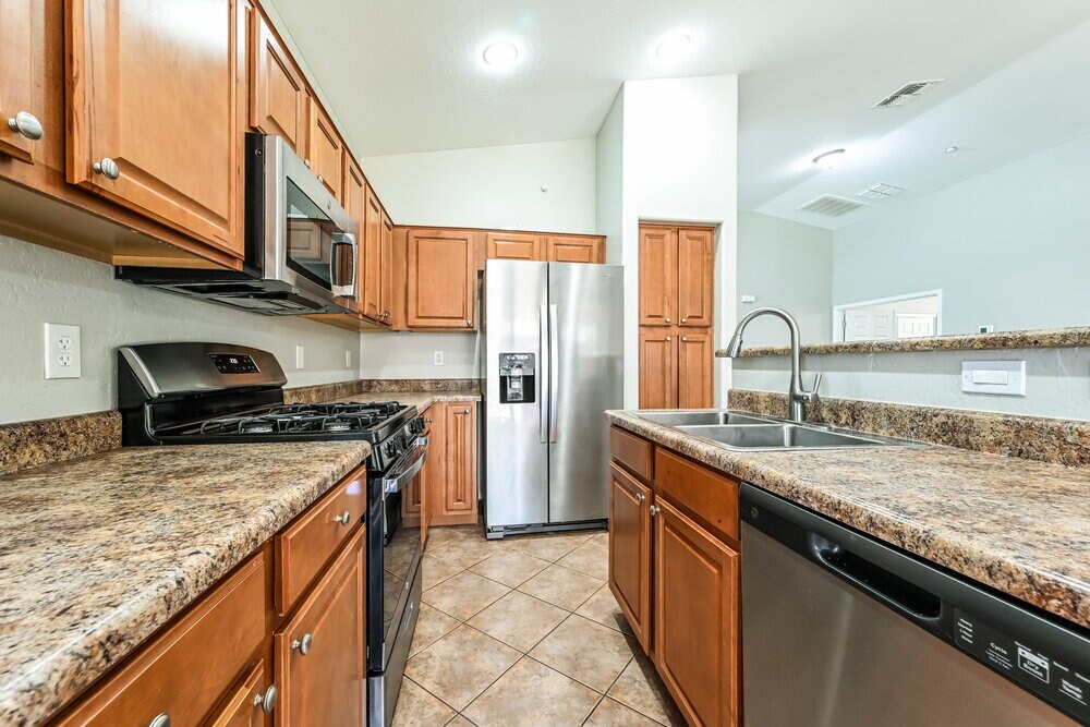 Building Photo - 12137 W Dove Wing Way