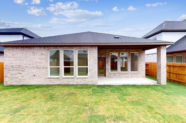 Building Photo - 21622 Laggan Clf Ln